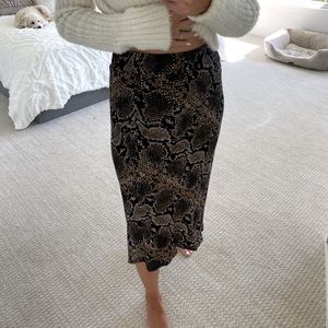 Zara snakeskin midi skirt size small